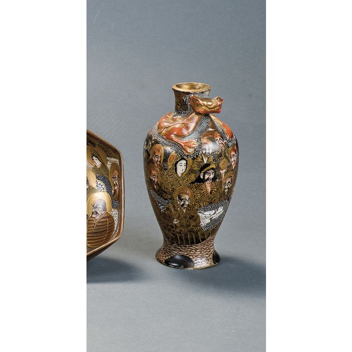 741Jarrón japonés en porcelana Satsuma ff. s. XIXppios.s. XX
