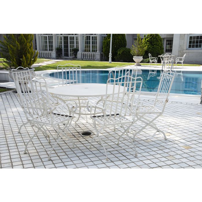 521-Juego de jardín formado por: mesa redonda y 7 butacas de exterior