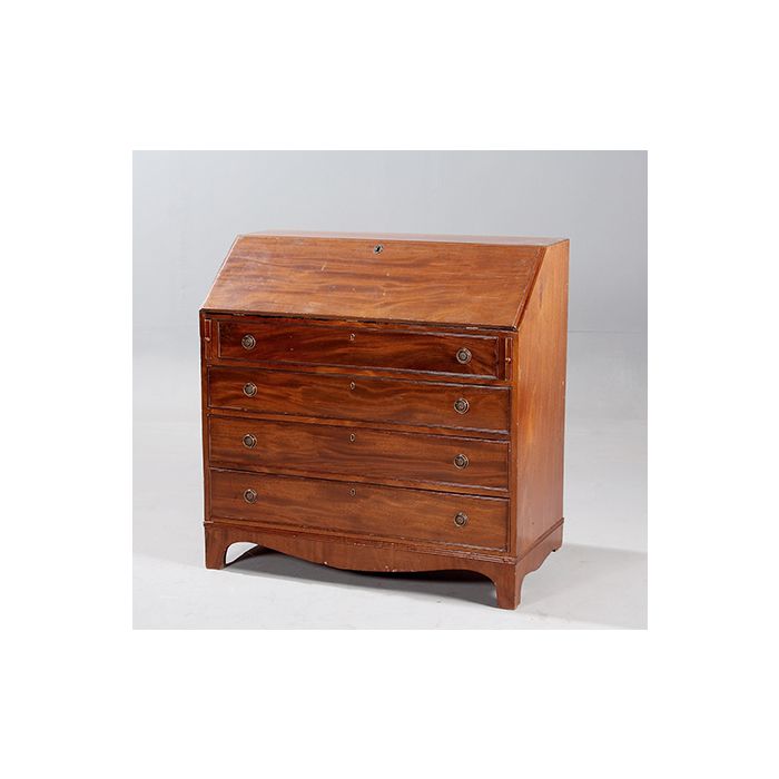 2021Escritorio inglés, estilo III, en madera de caoba S. XIX