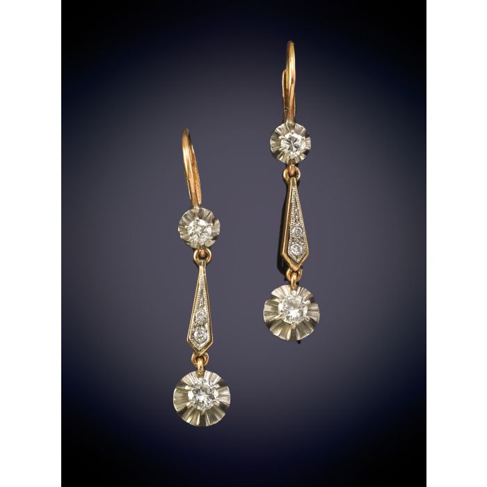 62-PENDIENTES ANTIGUOS C.1920 DE BRILLANTES SOBRE UNA MONTURA ORO AMARILLO CON EL FRENTE DE PLATINO. Peso total los brillantes: 0,60c | Fernando Durán