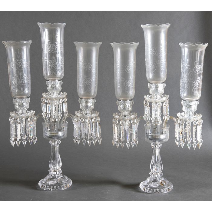 1053Gran pareja de candelabros de tres brazos de luz en cristal