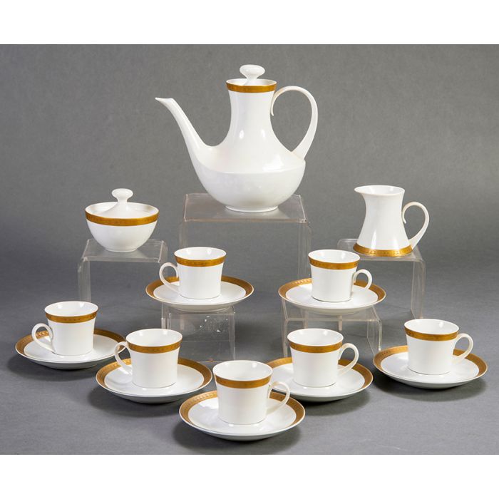 1157 Juego de caf en porcelana blanca de Bidasoa con original