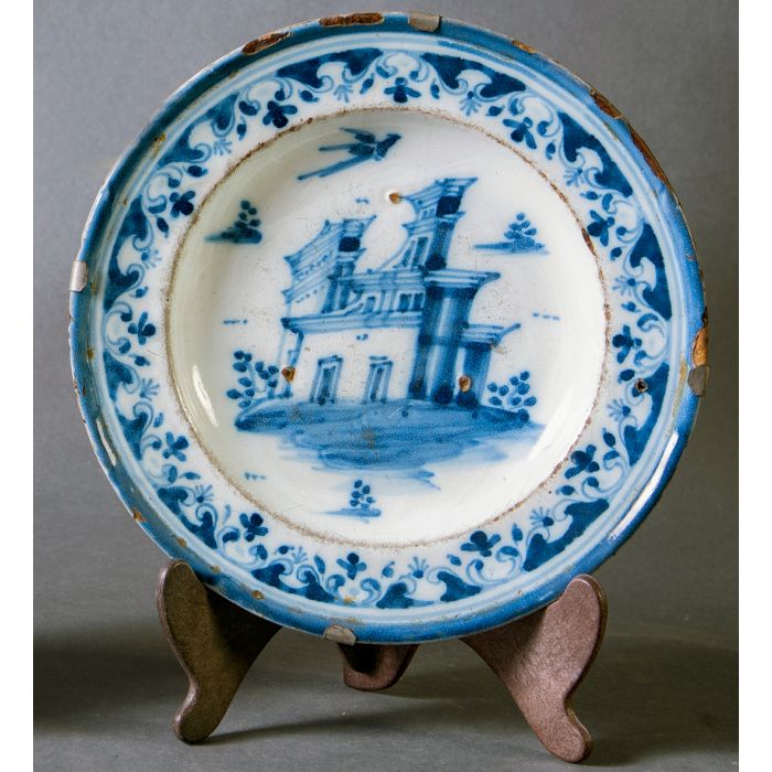 375-Plato de cerámica de Talavera serie Azul, Filo con