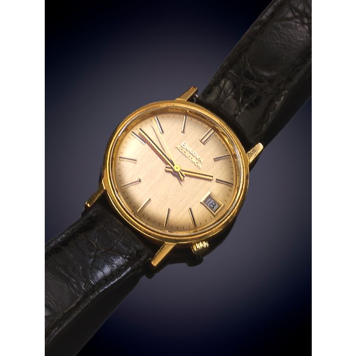Bulova accutron top oro