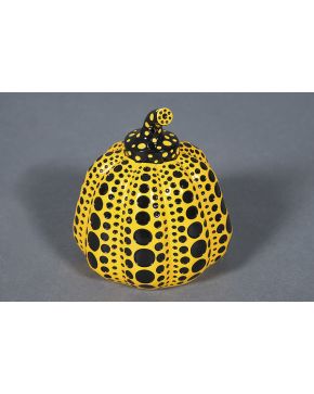 3-YAYOI KUSAMA (Matsumoto. Prefectura de Nagano. Japón 1929)