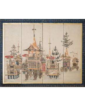 1052-Lote de dos paneles orientales de cuatro hojas en seda pintada. C.1900. con representación de desfiles de carrozas.