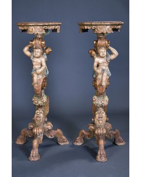 779-Pareja de peanas en madera tallada. policromada y dorada. siguiendo modelos barrocos. 