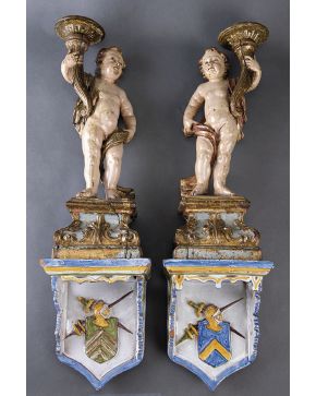 1242-Pareja de ángeles torcheros de estilo barroco. ff. s. XIX.