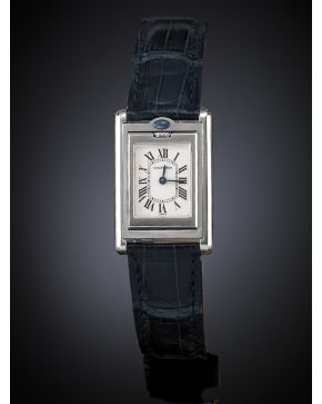 819-CARTIER TANK BASCULANTE Nº 23411CD ref 2386 Reloj de pulsera para señora con caja de acero y correa en piel negra.