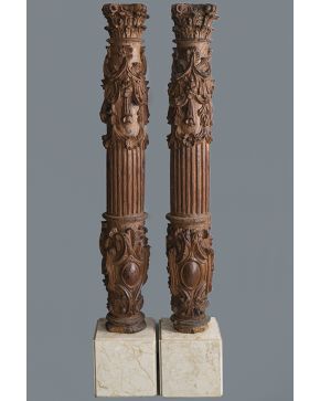 616-Pareja de columnas. Escuela Española. c. 1720.