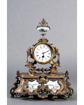 964-Reloj de sobremesa. Francia. ff. s. XIX.