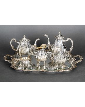 844-Gran juego de café y té en plata española punzonada estilo Luis XVI. 