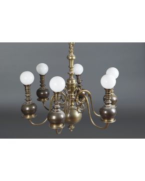 742-Gran lámpara holandesa de seis luces en bronce. s. XIX. Con quinqués originales. Electrificada. 