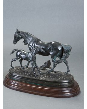 410-Grupo de caballos. siguiendo modelos de PIERRE JULES MÊNE (1810-1879).