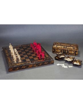741-Backgamon-ajedrez. Trabajo para exportación. Cantón. s. XIX.