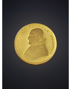 891-SCUDO D´OROdel Concilio Vaticano II. moneda conmemoratíva editada con motivo de ese acontecimiento bajo el auspicio de S.S. Juan XXIII en 1962. Oro 