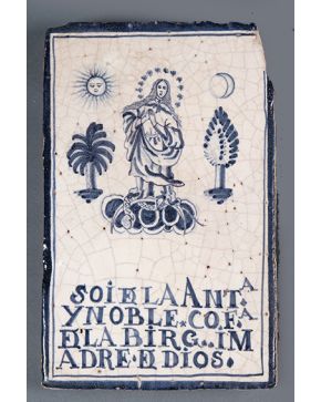 782-Placas en cerámica blanca y azul de Talavera. s. XIX.