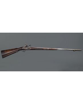 1173-Lujosa escopeta de chispa fabricada hacia 1730 por el célebre arcabucero malagueño MATIAS QUERO. Con la llave tipo miquelete. el cañón y todos los apa