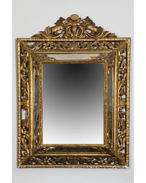 692-Gran espejo neobarroco. s. XIX.