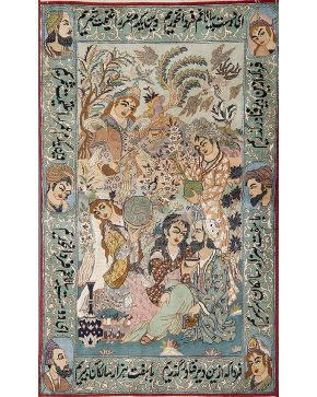 773-Alfombra TABRIZ persa. En lana y seda. con escena mitológica y poesía en las cenefas. Fondo turquesa y colores complementarios pastel.