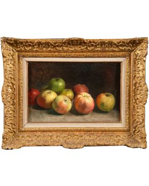 1023-ÉMILE STAHL (Schiltigheim 1847-1938) “Bodegón de manzanas” Firmado en ángulo inferior derecho. Óleo sobre lienzo. Medidas: 27 x 41,5 cm.