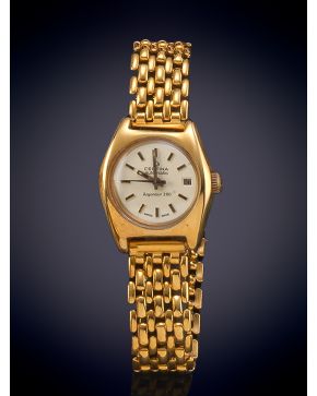 1094-CERTINA" RELOJ DE PULSERA PARA SEÑORA. CAJA EN ORO AMARILLO DE 18K. MOVIMIENTO AUTOMÁTICO. Esfera beige con numeración a