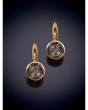 24-ELEGANTES PENDIENTES COLGANTES ESTILO ROSETÓN ECORADOS POR BRILLANTES Y RUBÍES s