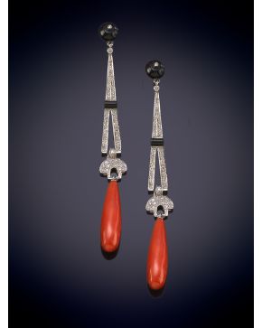 46-ELEGANTES PENDIENTES LARGOS DE LÁGRIMAS DE CORAL ROJO DEL MEDITERRÁNEO QUE PENDE