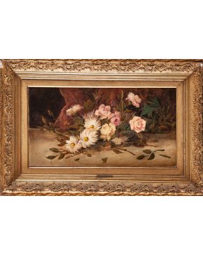 2022-ESCUELA ESPAÑOLA S. XX Flores" Óleo sobre lienzo. Medidas: 38 x 75 cm."