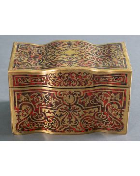 790-Caja Napoleón III, Francia, C. 1870. En madera ebonizada con aplicaciones de carey y latón do