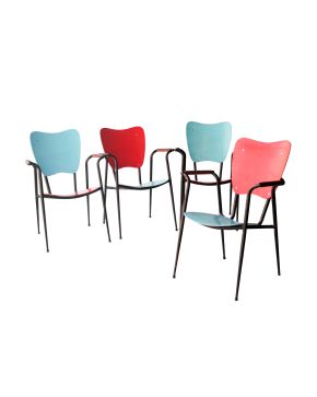 1359-Conjunto de cuatrosillas diseñadas por Doro Cundo.Italia, 1980. Conjunto de cuatro sillas di
