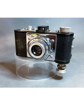 2035-Cámara de fotografía vintage Norca con objetivo Berthiot Paris Flor 3.5/50mm, Francia años 50. 