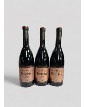 2006-Lote de dos cajas de vino Monte Real Gran Reserva 2001: 12 botellas cada una.