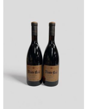 2014-Lote de dos cajas de vino Monte Real Reserva de Familia 2008: 12 botellas cada una.