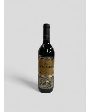 2015-Lote de 12 botellas de vino viña albina Gran Reserva 2004.