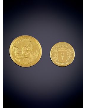 970-LOTE DE DOS MONEDAS CONMEMORATIVAS EN ORO AMARILLO DE 18K.