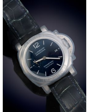 935- PANERAI LUMINOR MARINA" Movimiento automático.ref PAN01370. Caja en acero. Esfera azul marino con numeración a traz