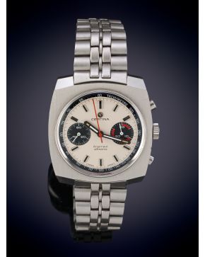 942-CERTINA CHRONO ACERO . Esfera blanca con dos esferas auxiliares. Numeración a trazos. Taquimetro. Cristal de plexigl