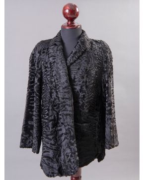 967-CAPA DE ASTRACÁN BRESUAM EN LOMOS