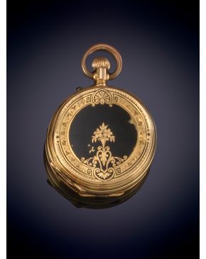 788-VACHERON. RELOJ DE DAMA SABONETA. ESFERA ISABELINA. NUMERACION ROMANA. CAJA CON ESMALTE NEGRO Y DECORACION REMATADA DE FLORES 