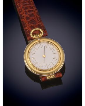 793-AUDEMARS PIAGUET RELOJ DE PULSERA PARA SEÑORA EN ORO AMARILLO DE 18K, ESFERA BLANCA CON NUMERACIÓN TRAZOS. PULSERA DE PIEL MAR