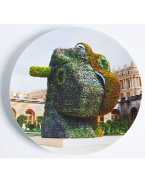 2-JEFF KOONS (Pensilvania, Estados Unidos 1955) Split-Rocker. 2012 Porcelana de Limoge serigrafiada Firmado. f